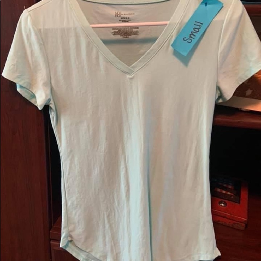 V Neck Polyester and Spandex Tee